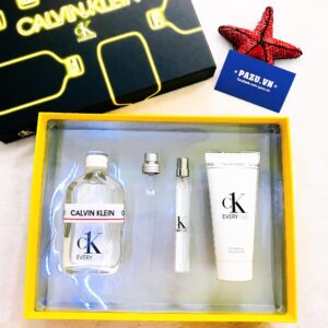 Gift Set Calvin Klein CK Everyone 3pcs ( EDT 100ml & EDT 10ml & Shower Gel 100ml )